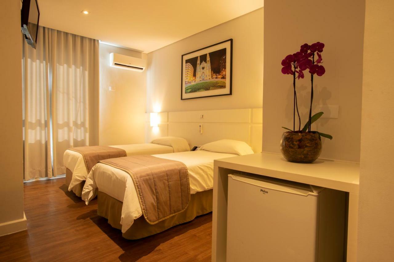 Hotel Centro Europeu Curitiba Extérieur photo