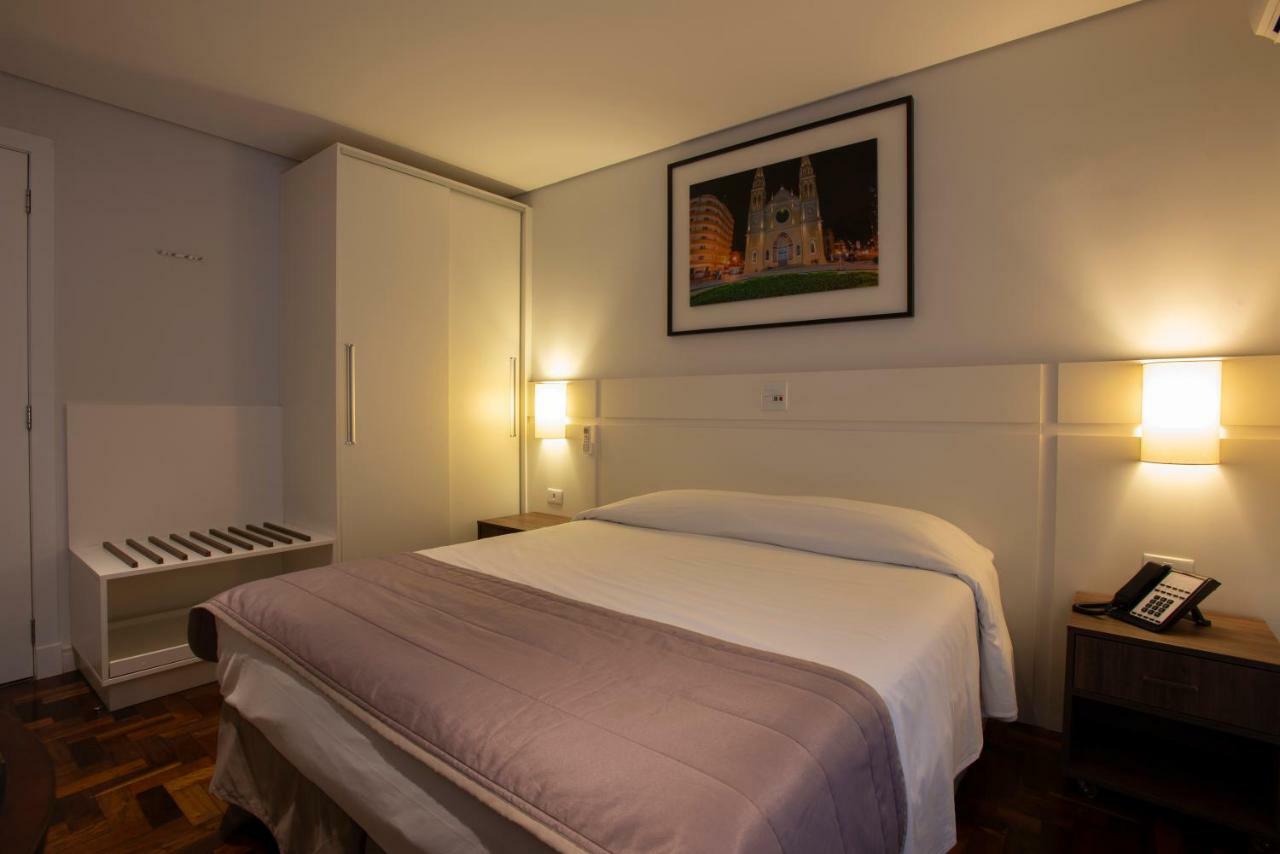 Hotel Centro Europeu Curitiba Extérieur photo