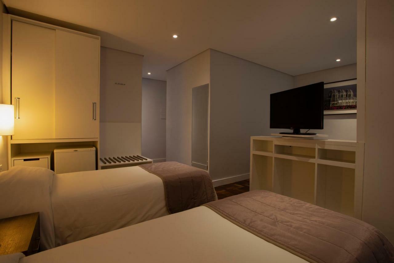 Hotel Centro Europeu Curitiba Extérieur photo