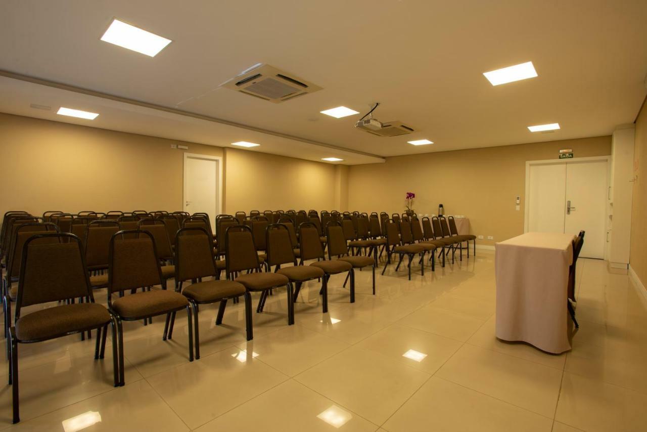 Hotel Centro Europeu Curitiba Extérieur photo